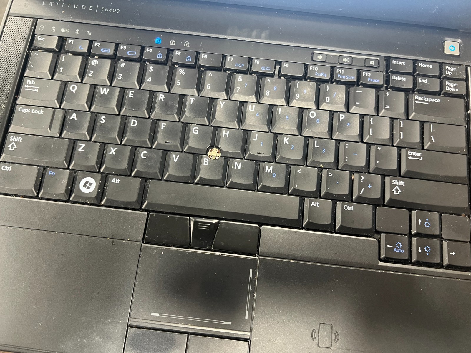 Dell Latitude E6400 Intel Core 2 Duo P8600 2.4GHz 3 GB NO HDD