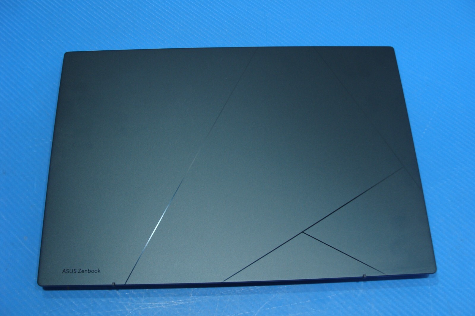 ASUS Zenbook UX3402VA 14″ 2.8K OLED 90hz i9-13900H 16GB 1TB SSD Warranty 07/2025