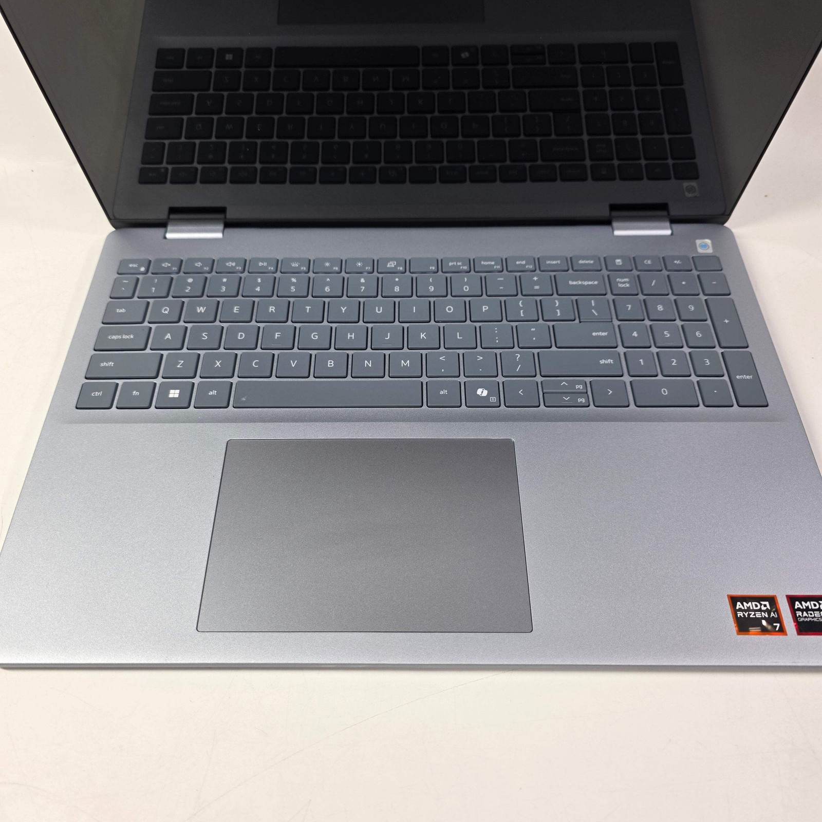 Dell Pro 16 Plus P137 16″ Ryzen AI 7 350 2.0GHz 32GB RAM 1TB SSD