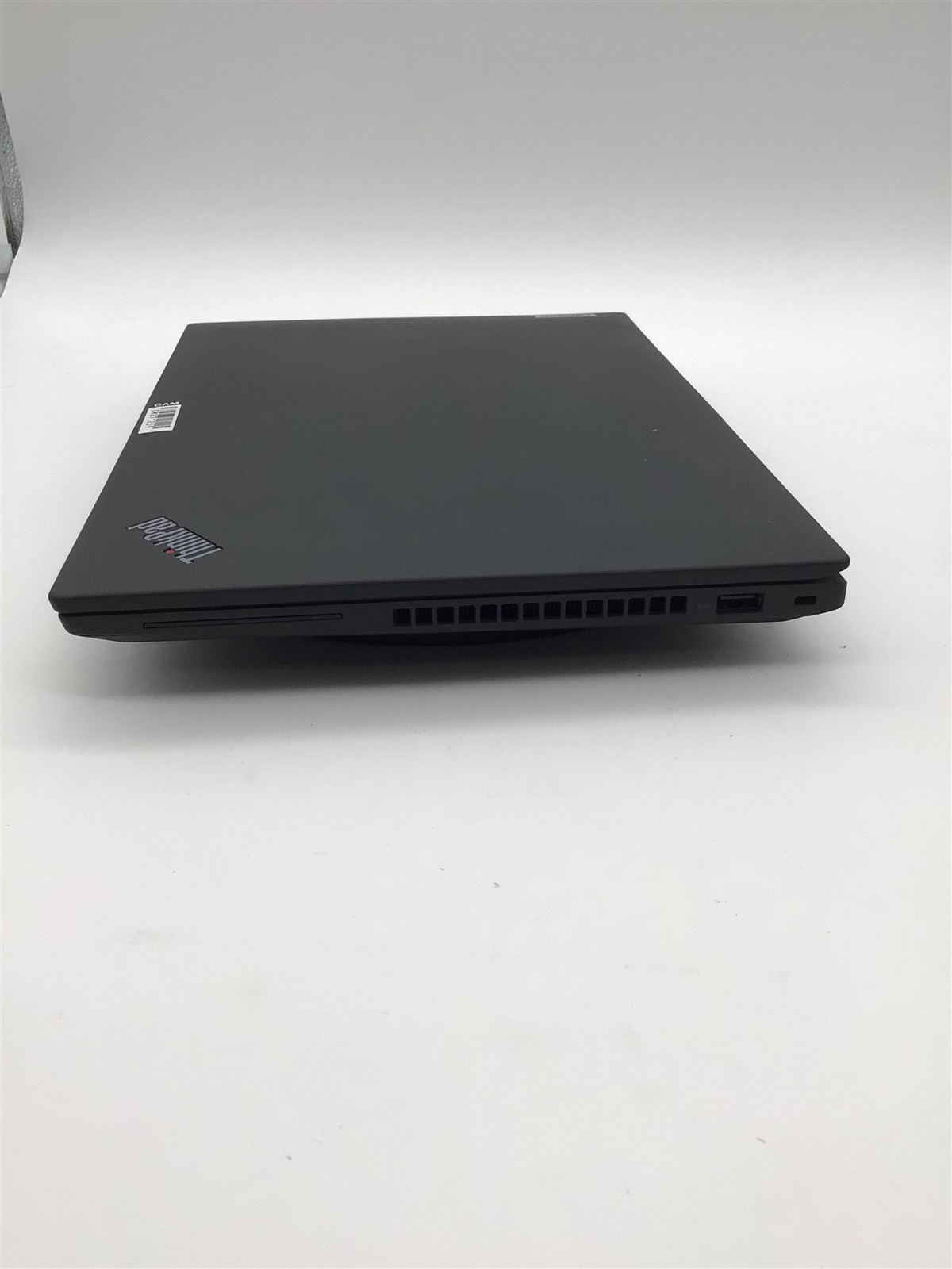 Lenovo T14 AMD Ryzen 7 PRO 6850U/16GB RAM/512GB SSD – Windows 11