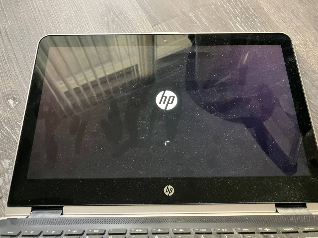 HP Pavilion x360 m3 6GB 13.3-Inch HD I3-6100u 2.30 GHz 500GB HDD