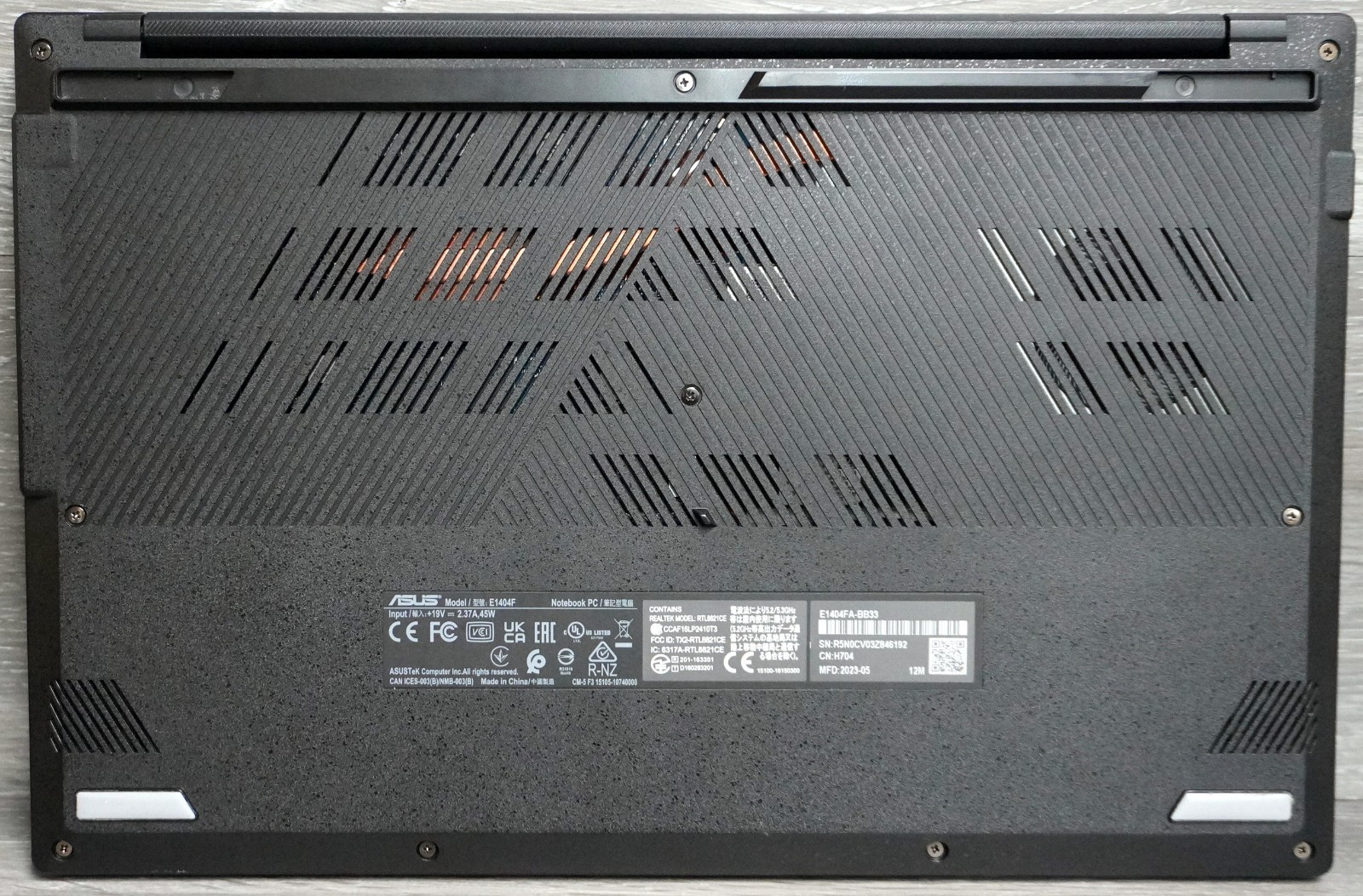 ASUS Vivobook Go 14 E1404F Ryzen 3 7320U 2.40 GHz 8GB Ram 256GB HDD Laptop