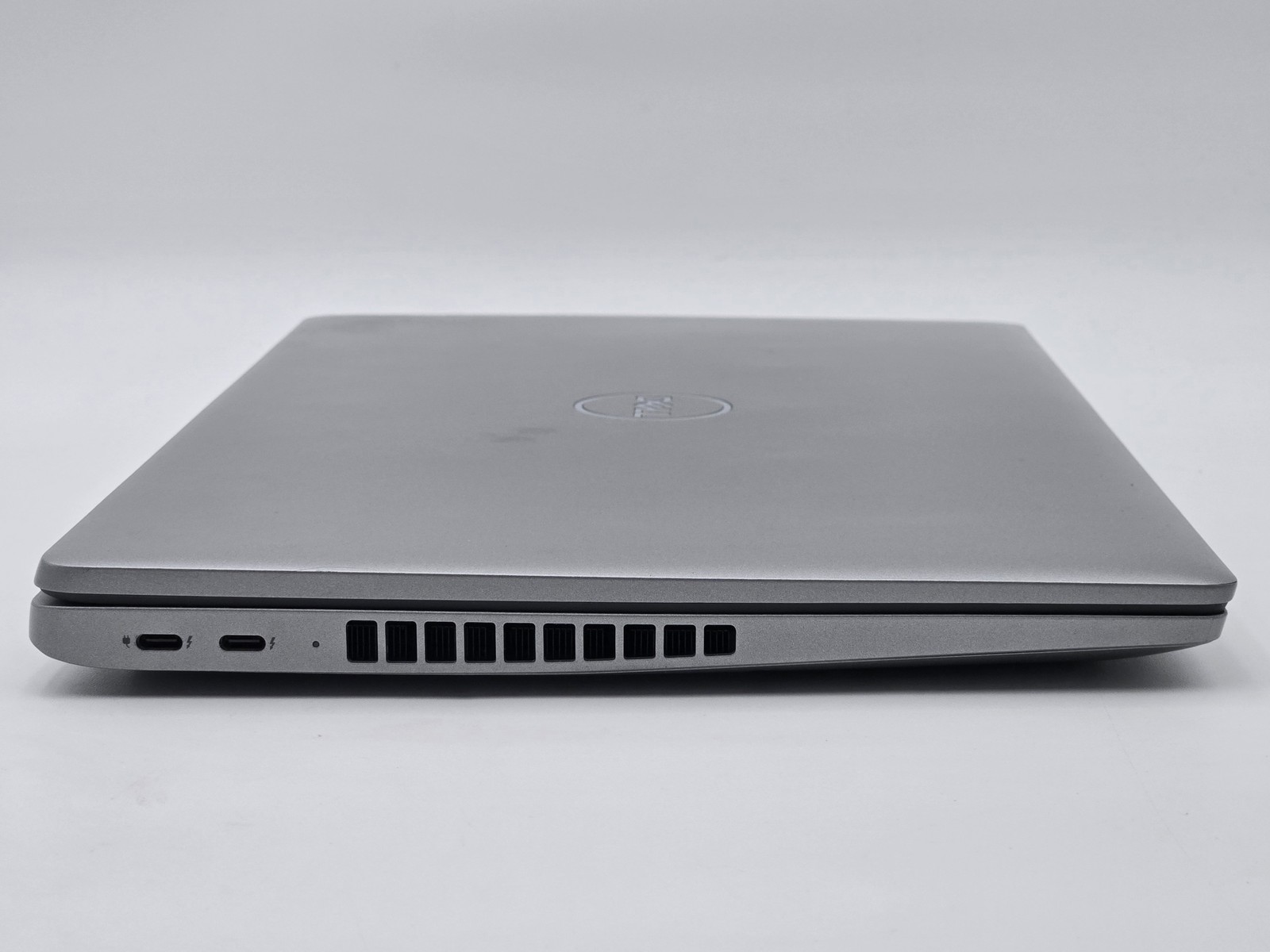 Dell Latitude 5540 15″ FHD I5-1335U 512GB 16GB W11P Webcam Backlit Warranty