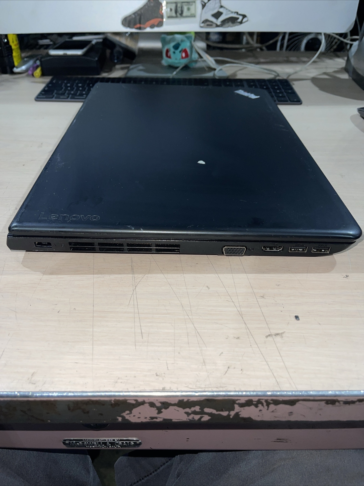Lenovo ThinkPad E570 Intel Core i3-7100U 2.40GHZ 8GB RAM NO HD