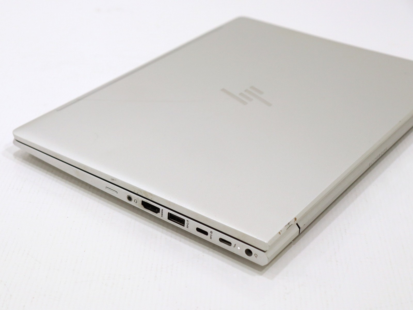 HP EliteBook 640 G10 Intel i7-1365U 16GB 2556GB NVMe Win 11 Pro (Silver)