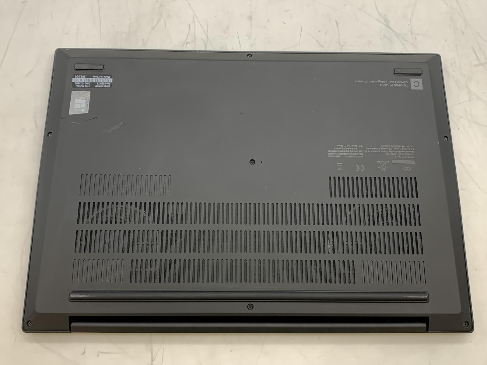 Lenovo ThinkPad P1 Gen 4 i7-11850H 512GB SSD 32GB DDR4 NVIDIA T1200 W11P