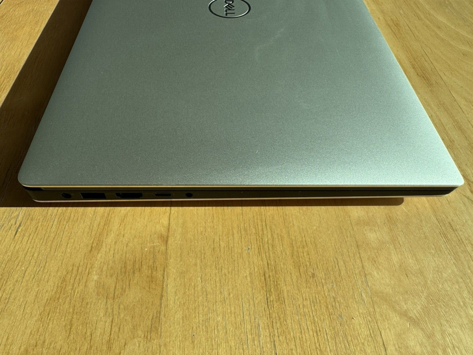 Dell XPS 15 7590 Intel Core i5-9300H 4.10 GHz(Max) 8GB RAM, 256GB SSD Win 11 PRO