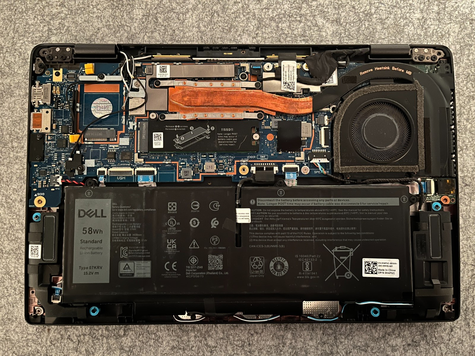 Dell Latitude 7330 13.3″ 10-Core i5-1245U 16GB 256G NVMe, Win11 Pro Touch Scren