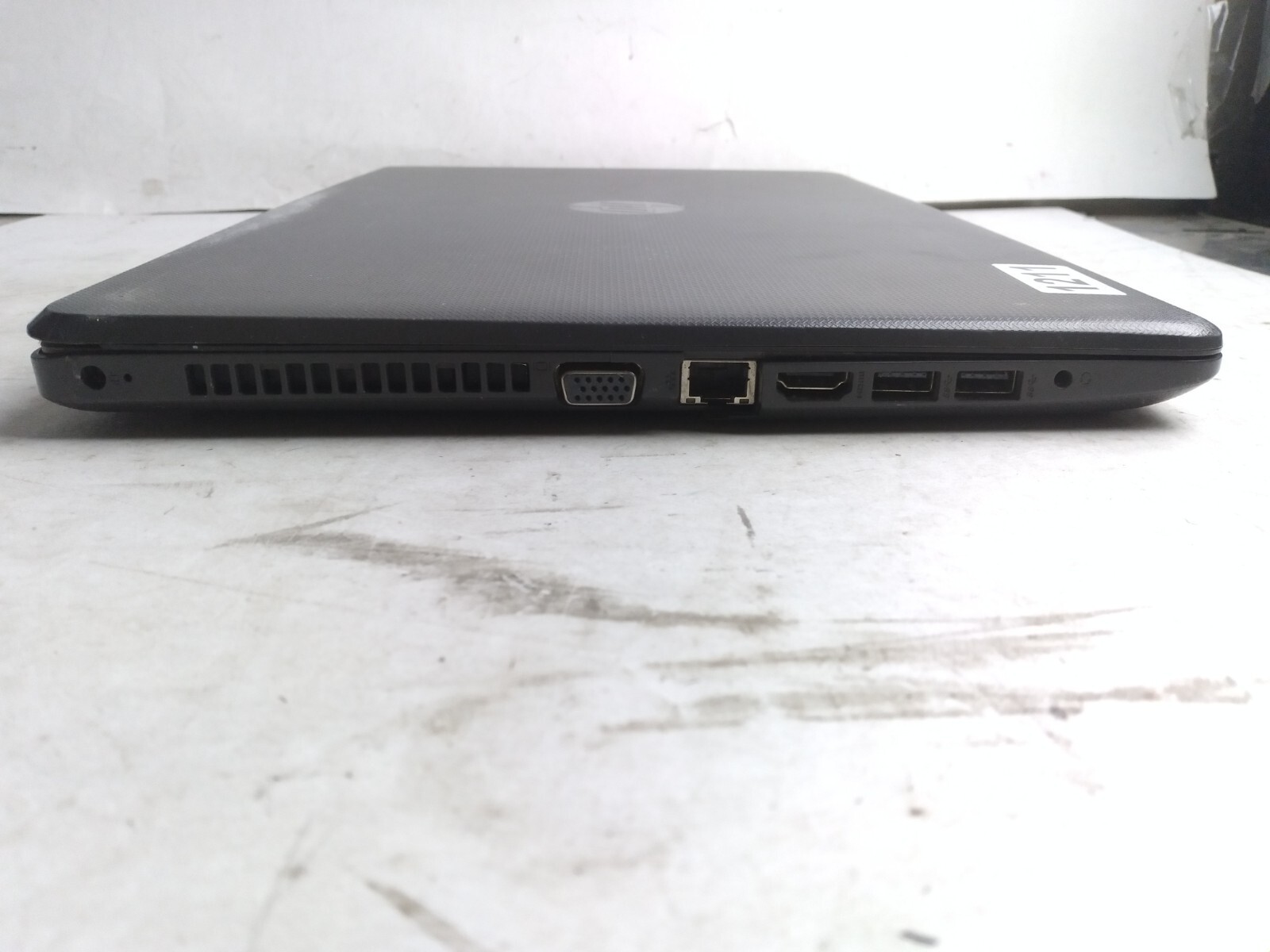 HP Notebook 255 G6 w/AMD E2-9000e, 4GB RAM, 15.6″ Laptop for Parts/Repair