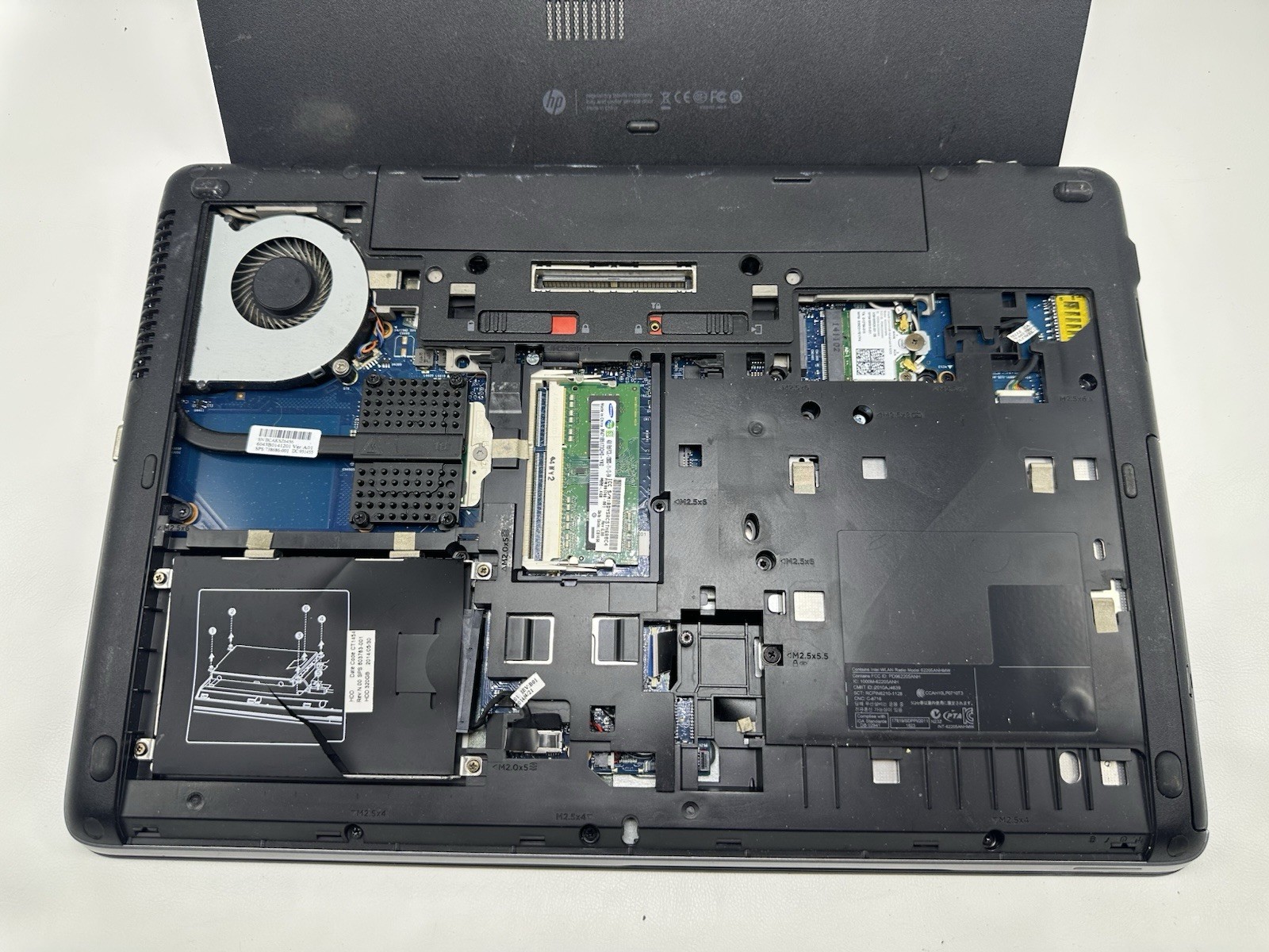 HP ProBook 650 G1 15.6″ *PARTS ONLY* No HDD Or AC Adapter