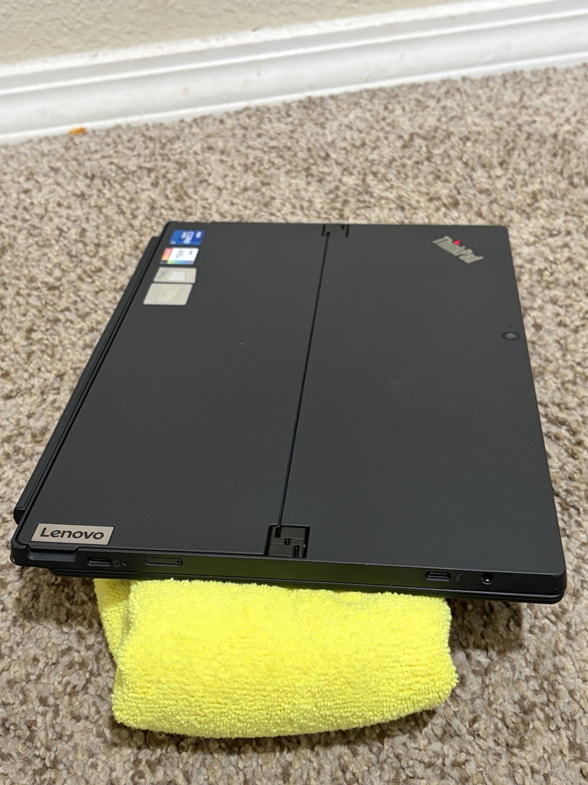 Lenovo ThinkPad X12 Detachable Gen 1 FHD+ i7-1180G7 1.30GHz 16GB 256GB SSD
