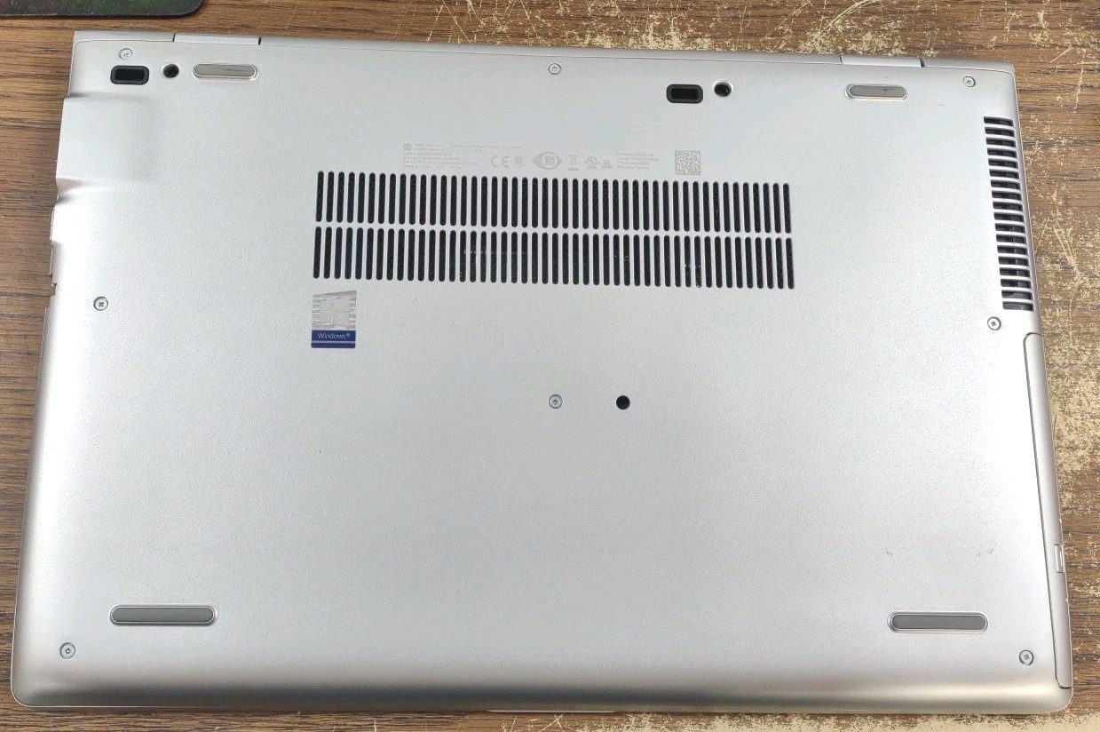 HP Probook 650 G5 LAPTOP 15.6 W/ i5-8365U 1.60GHz, 8GB, 256GB.