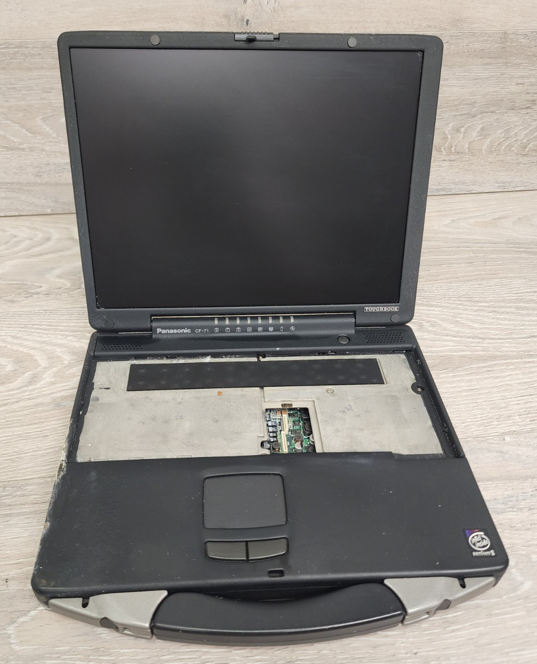 Panasonic Toughbook CF-71 Laptop PC T0654ZA NO HDD AS IS PARTS REPAIR READ! #A