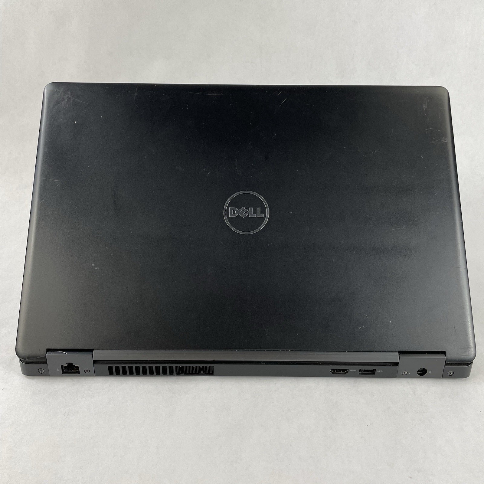 Dell Latitude 5580 15.6″ i5-7300U 2.60 GHz 8 GB RAM No SSD No OS – Bad Edge