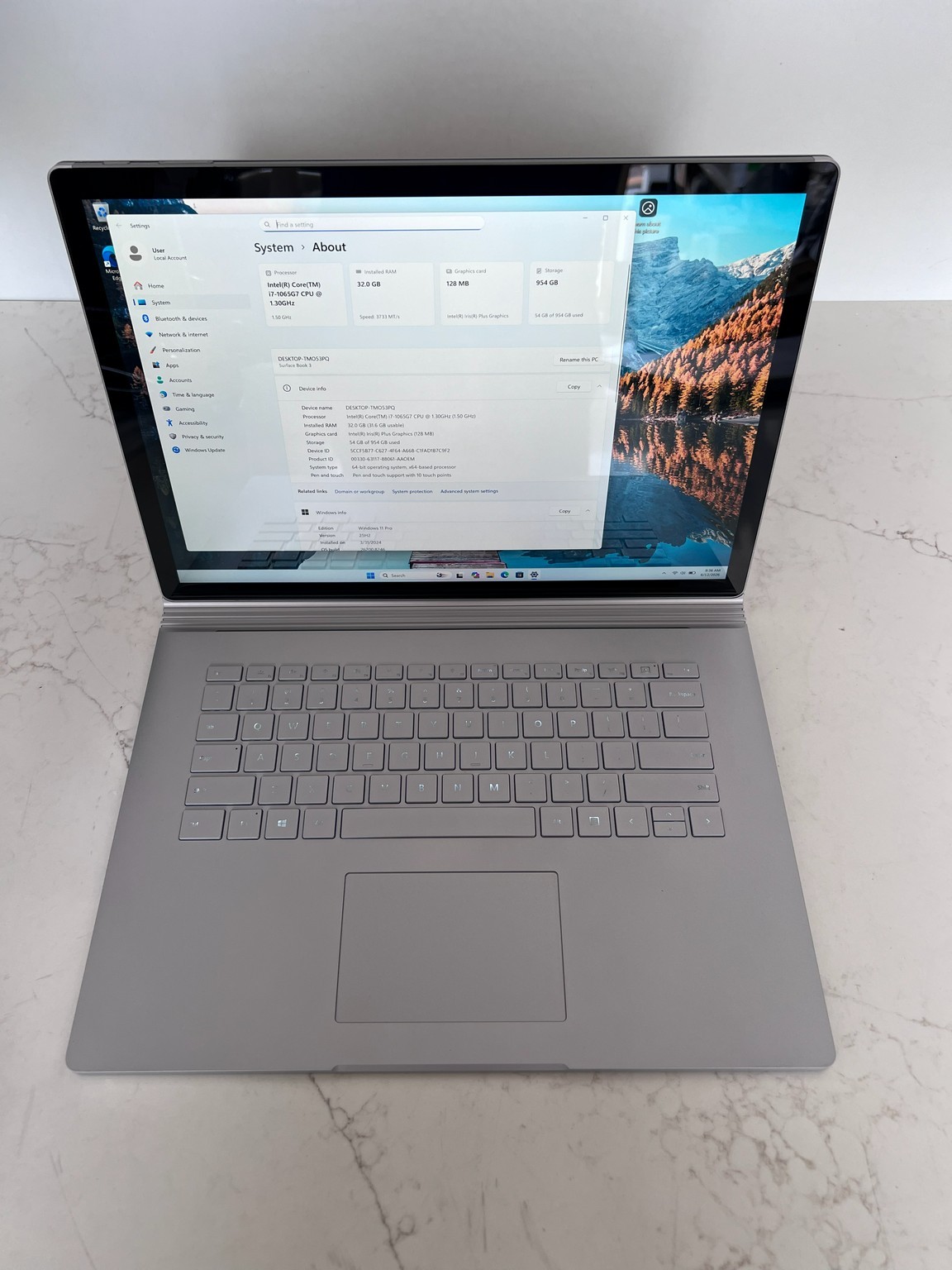 Microsoft Surface Book 3 Laptop Intel i7-1065G7 32GB RAM 1TB SSD W11 Pro USB C