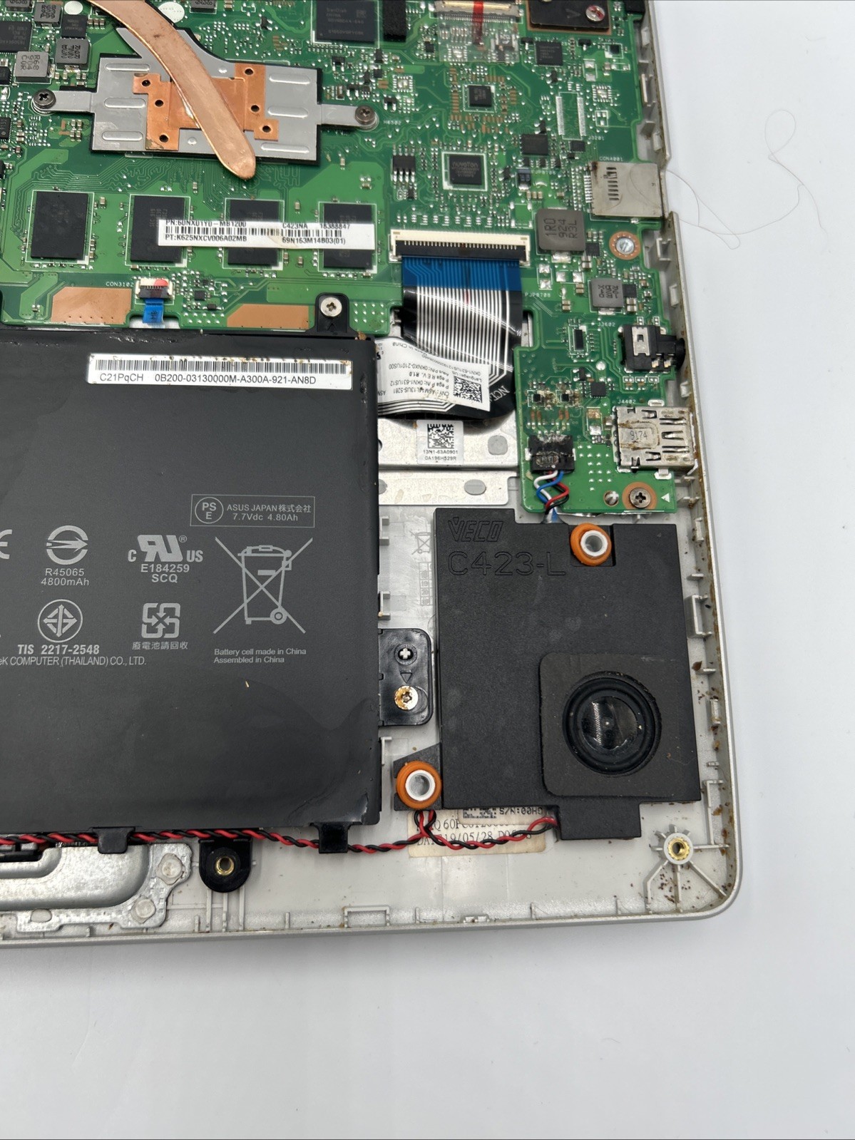 ASUS C423NA 14″ Chromebook Intel Celeron N3350 Laptop BAD Motherboard AS-IS