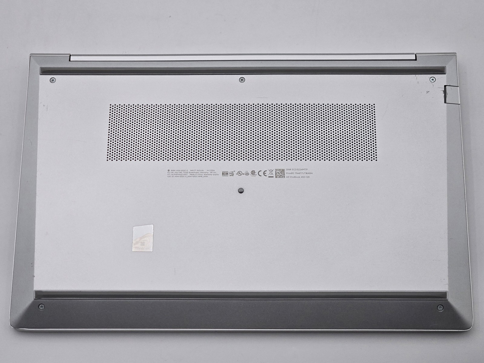 HP ProBook 450 G9 15″ FHD I5-1235U 512GB SSD 16GB W11P Webcam Backlit FP Reader