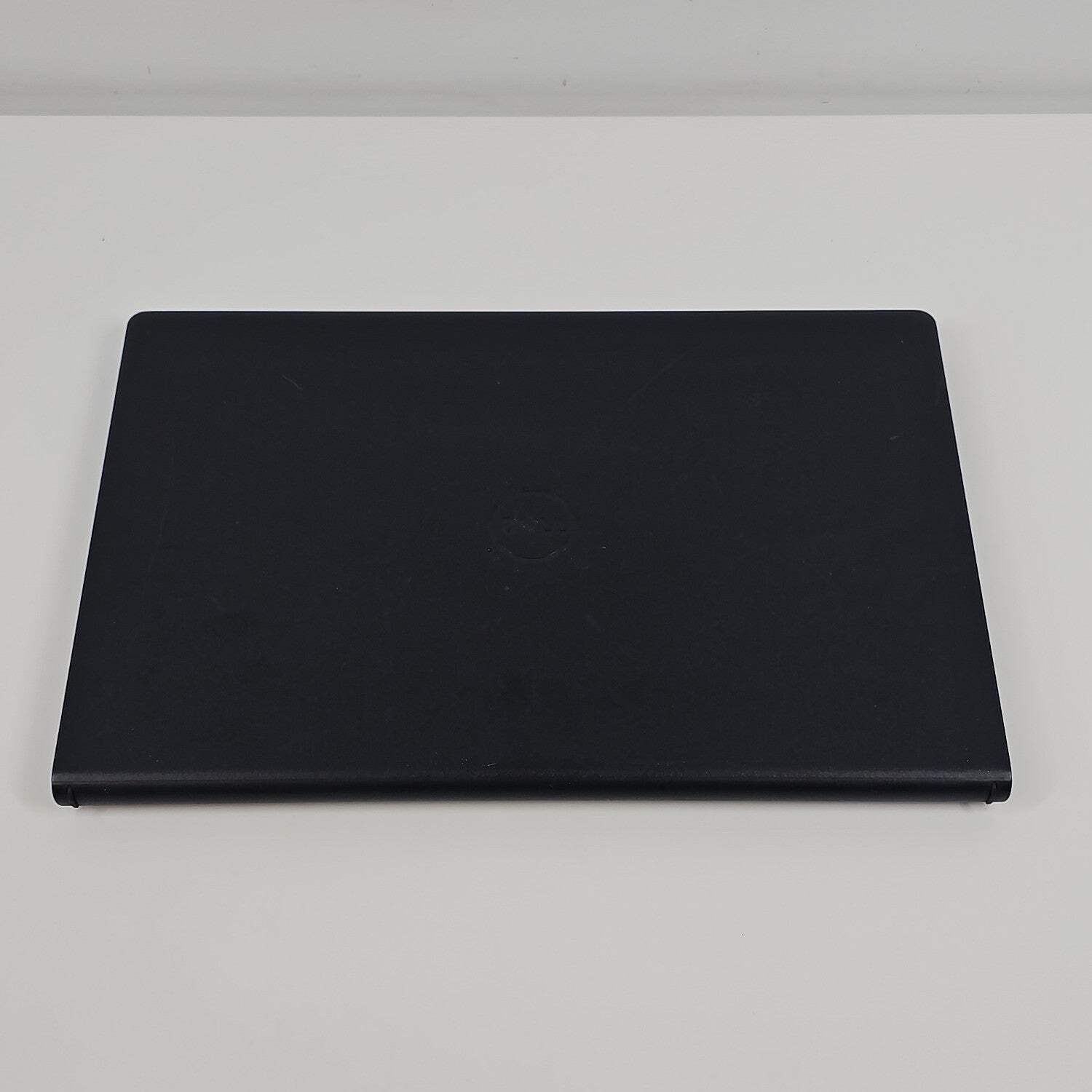 Dell Inspiron 3520 15.6″ i3-1215U 1.2GHz 8GB RAM 256GB SSD