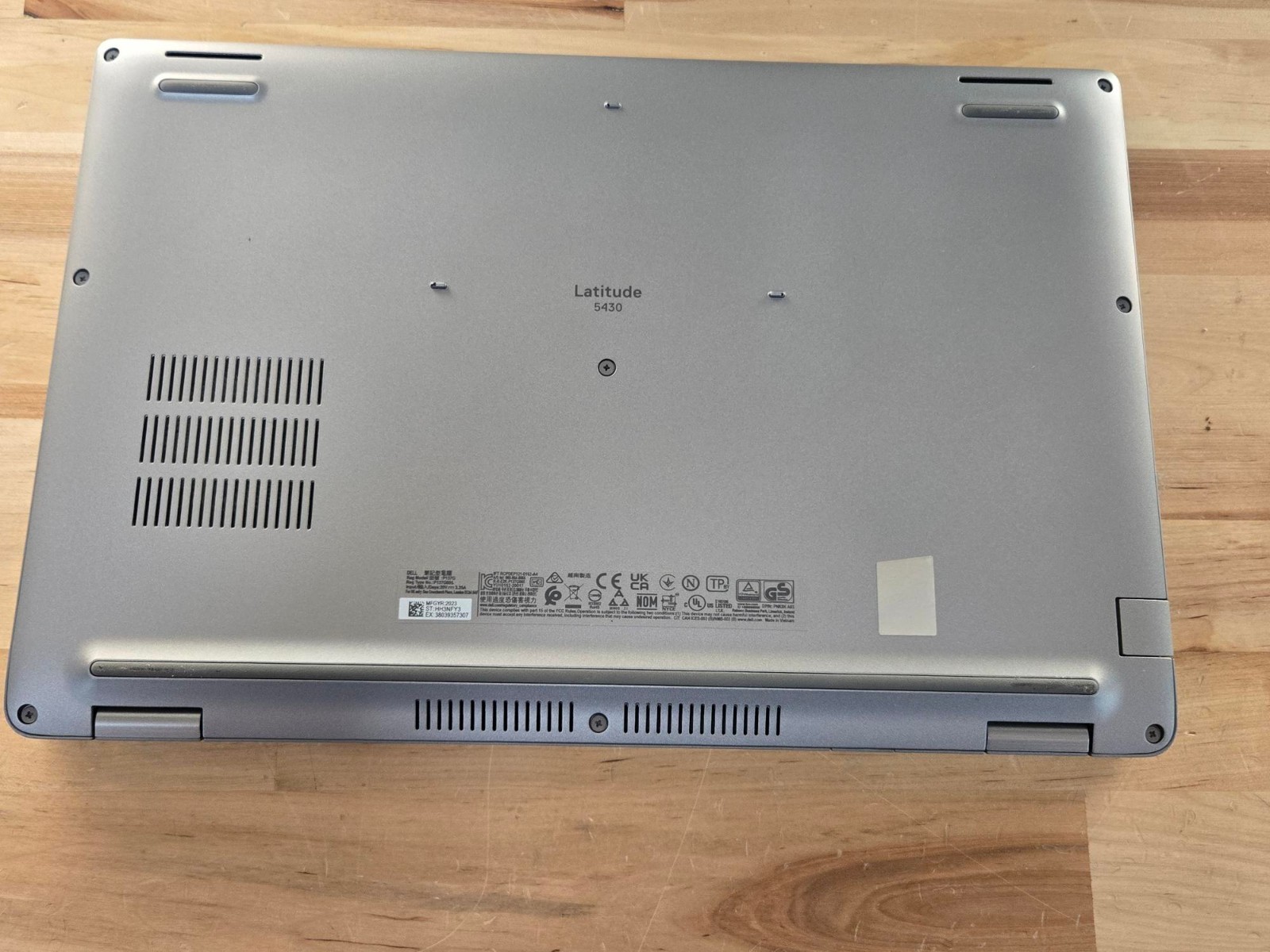 Dell Latitude 5430 Laptop – Core i5-1245U 32GB 512GB SSD – Touchscreen