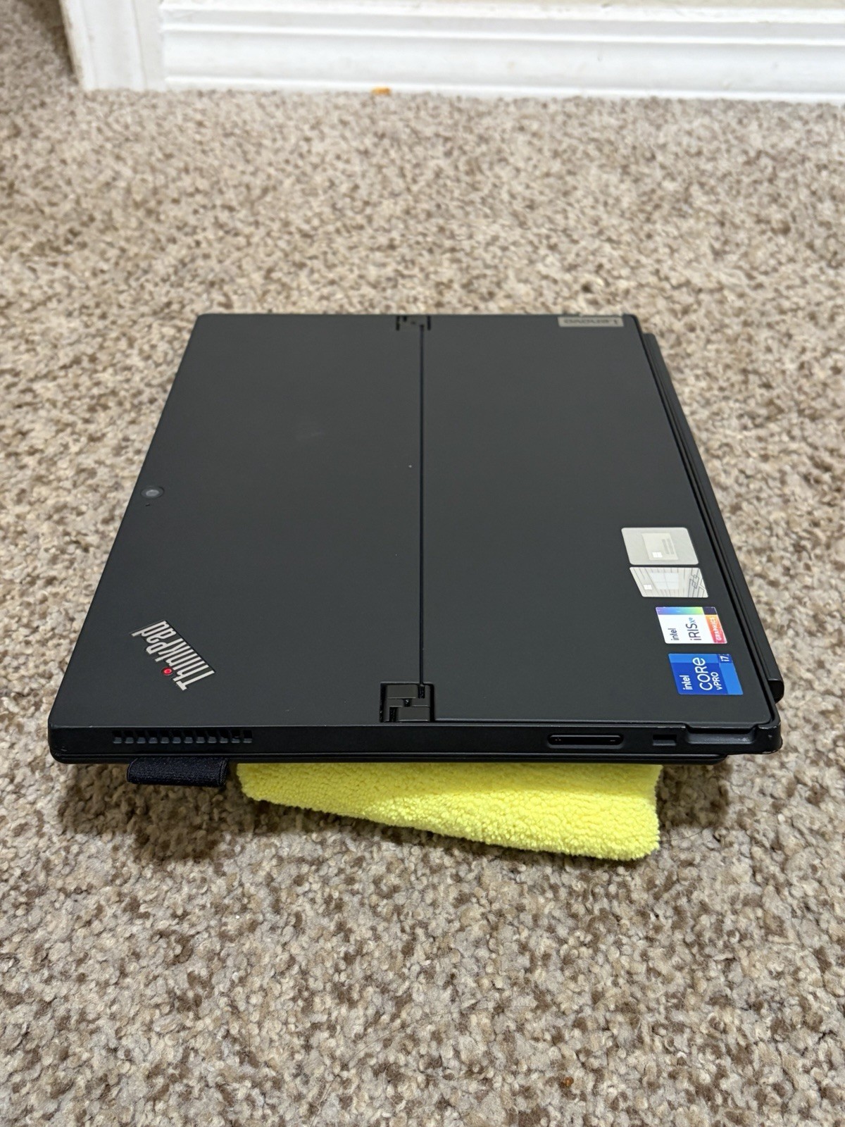 Lenovo ThinkPad X12 Detachable Gen 1 FHD+ i7-1180G7 1.30GHz 16GB 256GB SSD