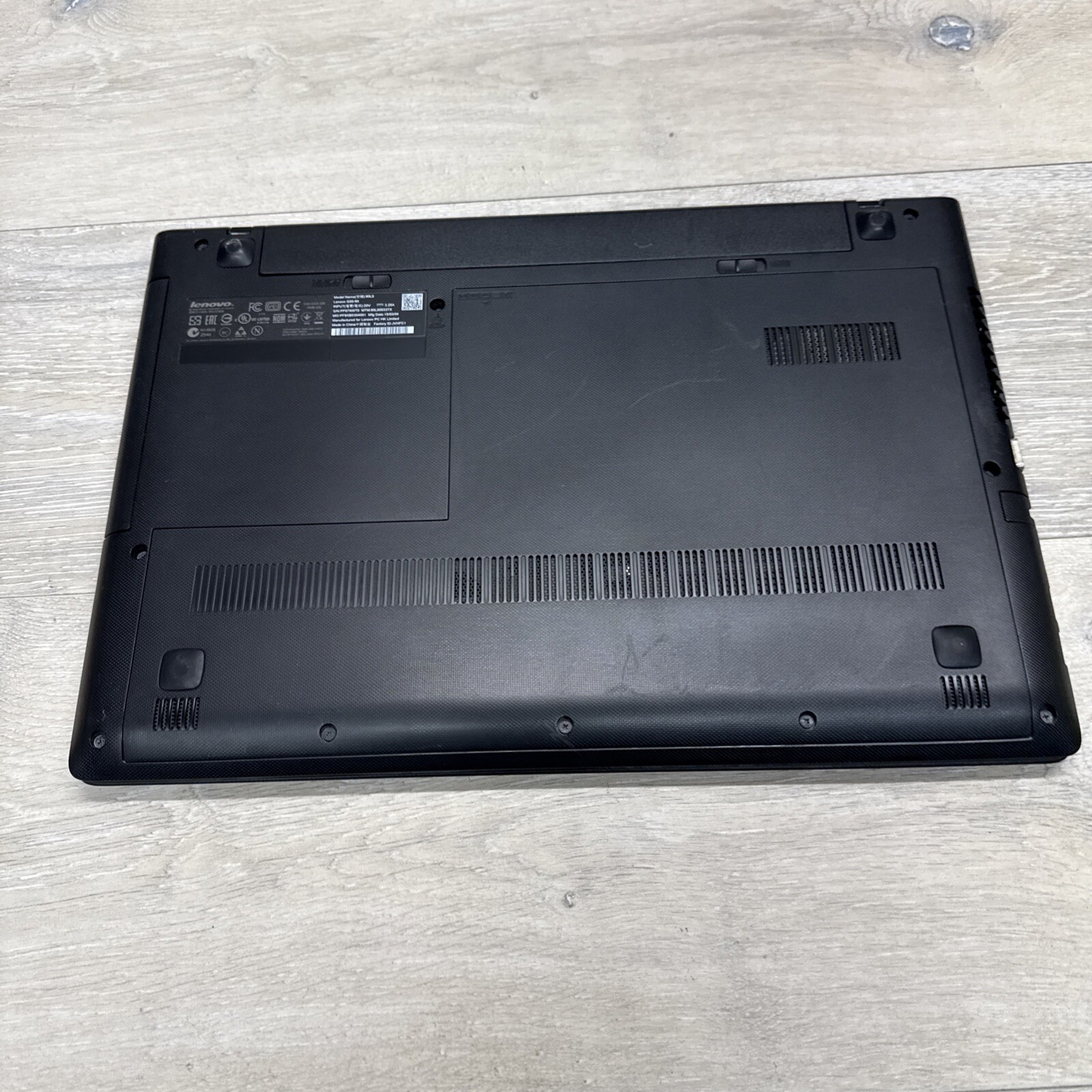 Working LENOVO G50-80 15.6in Screen 590GB HD 4 GB RAM i3-4005U For Parts Repair