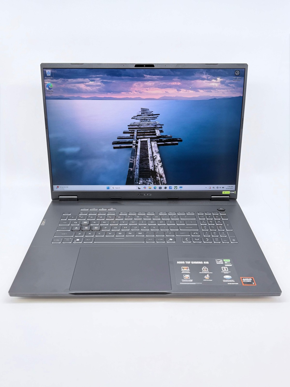 Asus TUF Gaming 18″ A18 GeForce RTX 5050 16GB RAM 1TB Black w/ Charger and Box