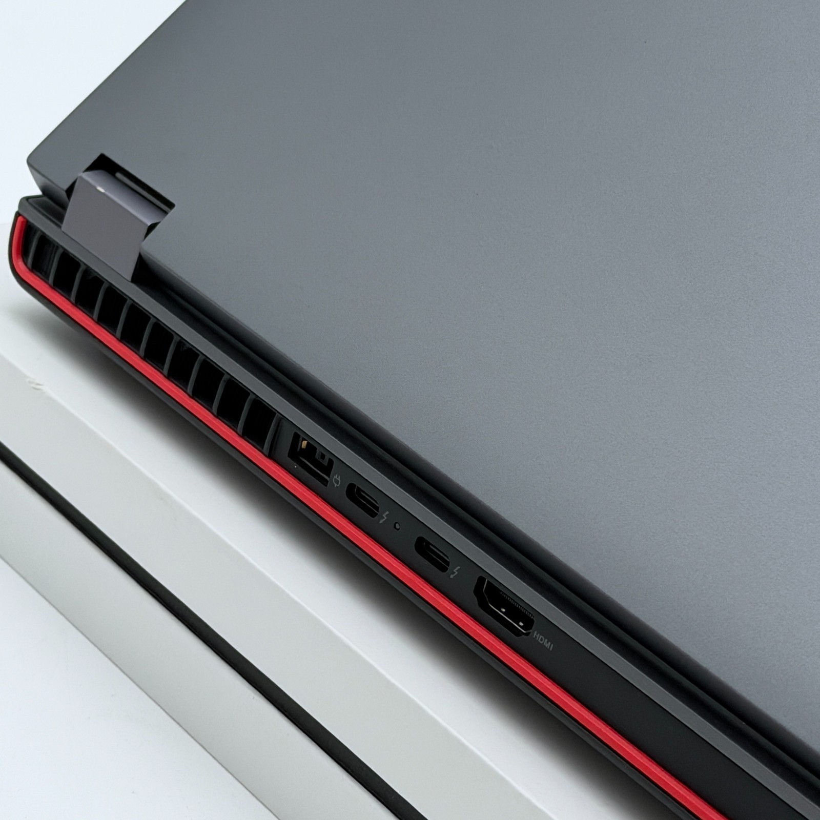 Lenovo ThinkPad P16 16″ Workstation I7-12800HX 4.8GHz NVIDIA RTX A1000 WARRANTY