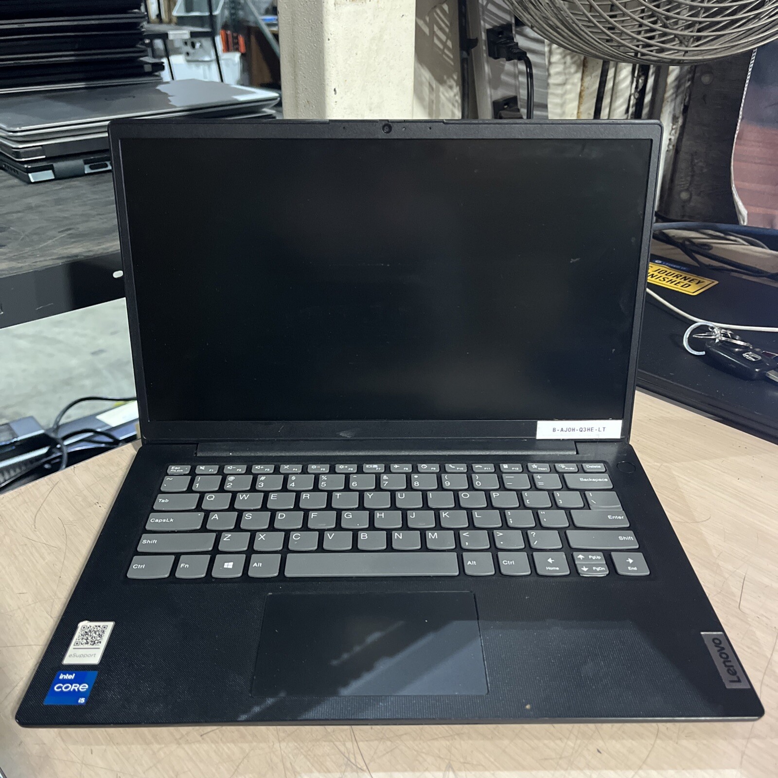 LENOVO V14 G2 ITL INTEL CORE I5 NO RAM NO HD .