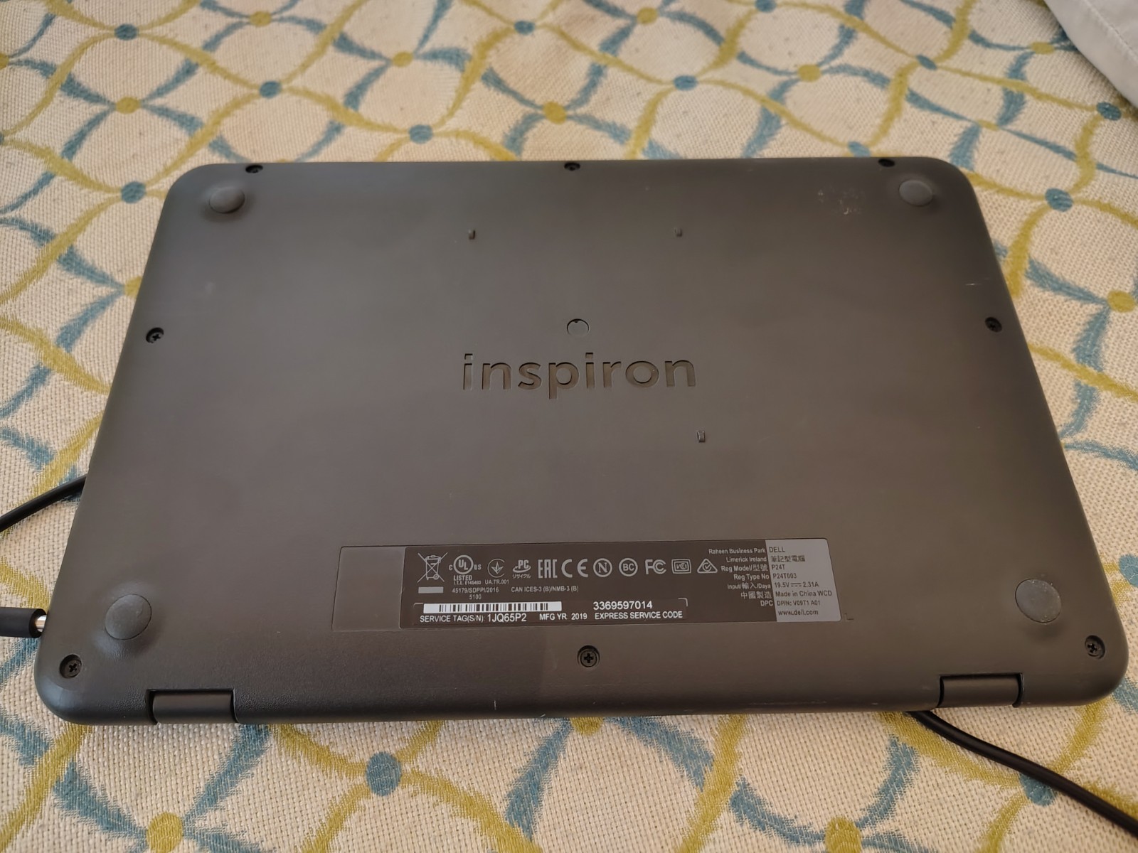 dell inspiron p24t 4gb 32gb Windows 10