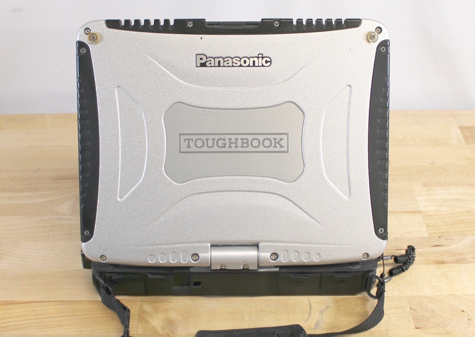 Panasonic ToughBook CF-19 Core 2 Duo U9300 1.20GHz 2GB RAM No Drive