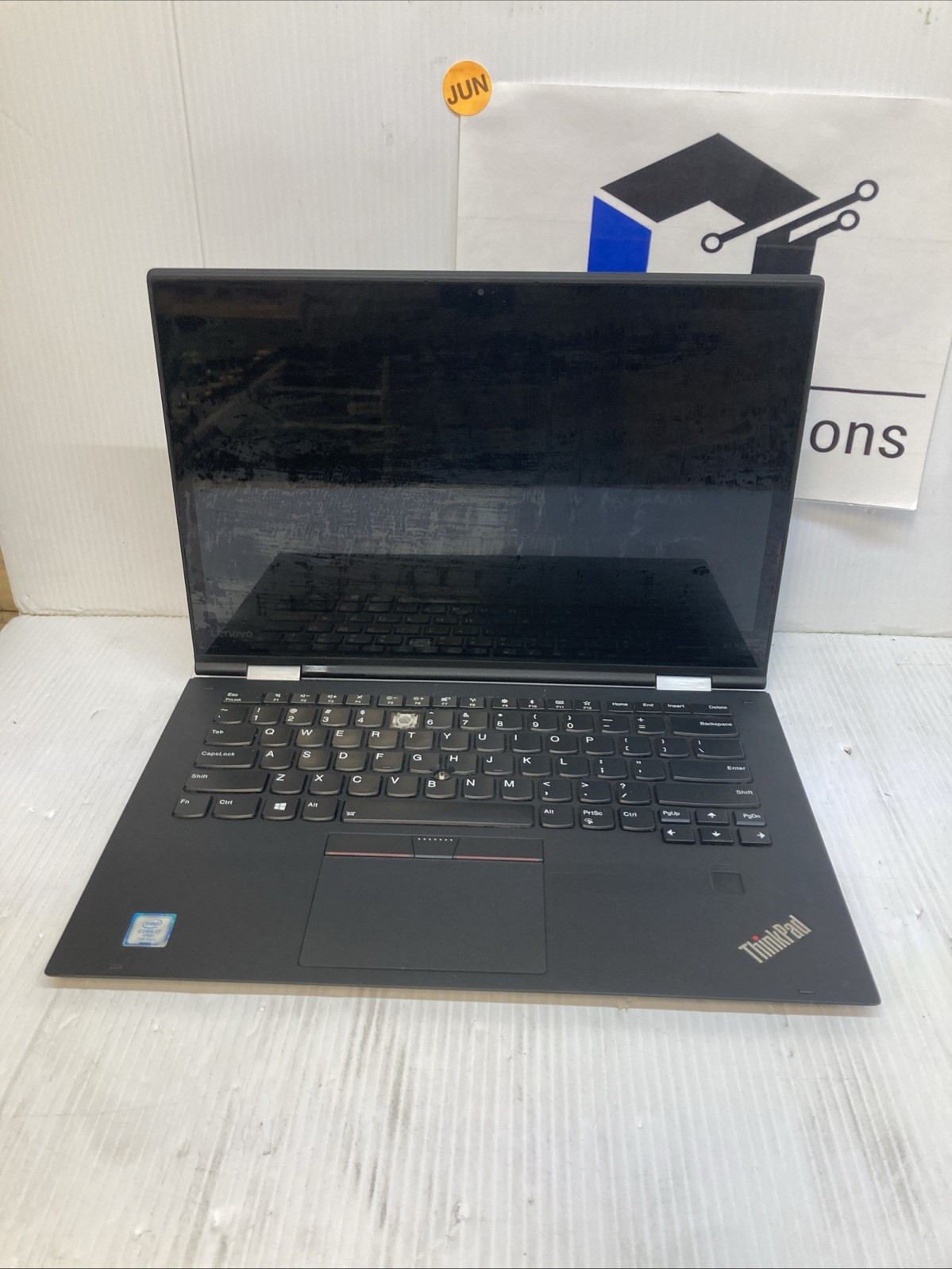 Lenovo ThinkPad X1 Yoga i7-7600U 2.80GHz 16GB 256 GB Win 11 pro no pen