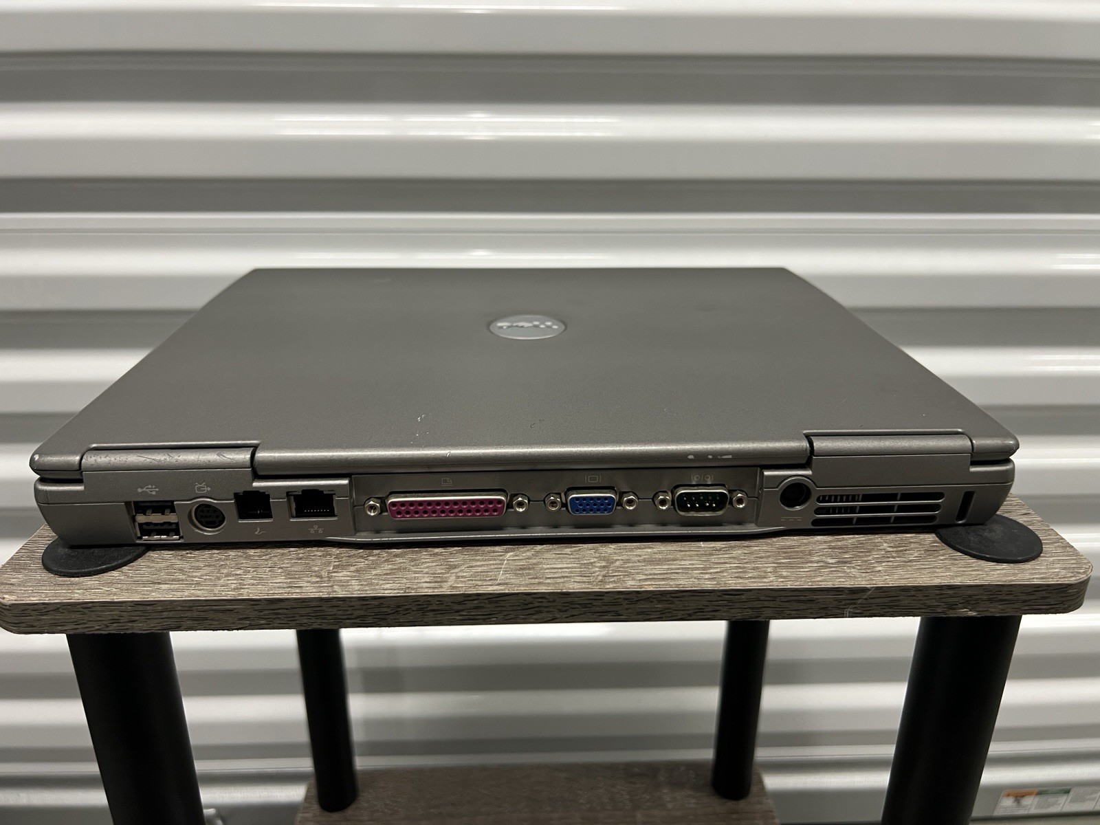 Dell Latitude D600 Windows 98 SE Laptop – Centrino , 512MB RAM, ATI GPU AS IS