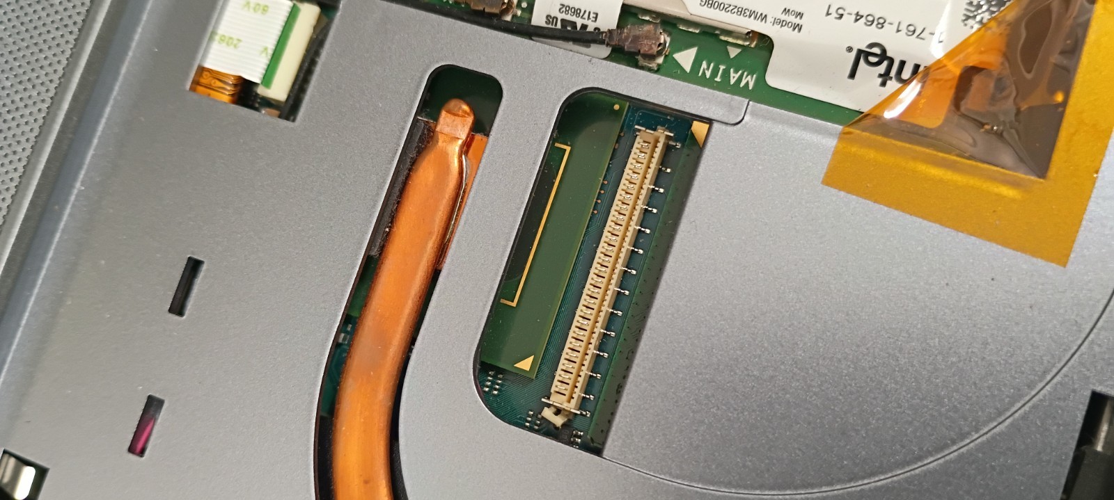 Sony VAIO Serie VGN – TX750 Model PCG – 4G1L Personal Computer Windows xp. READ
