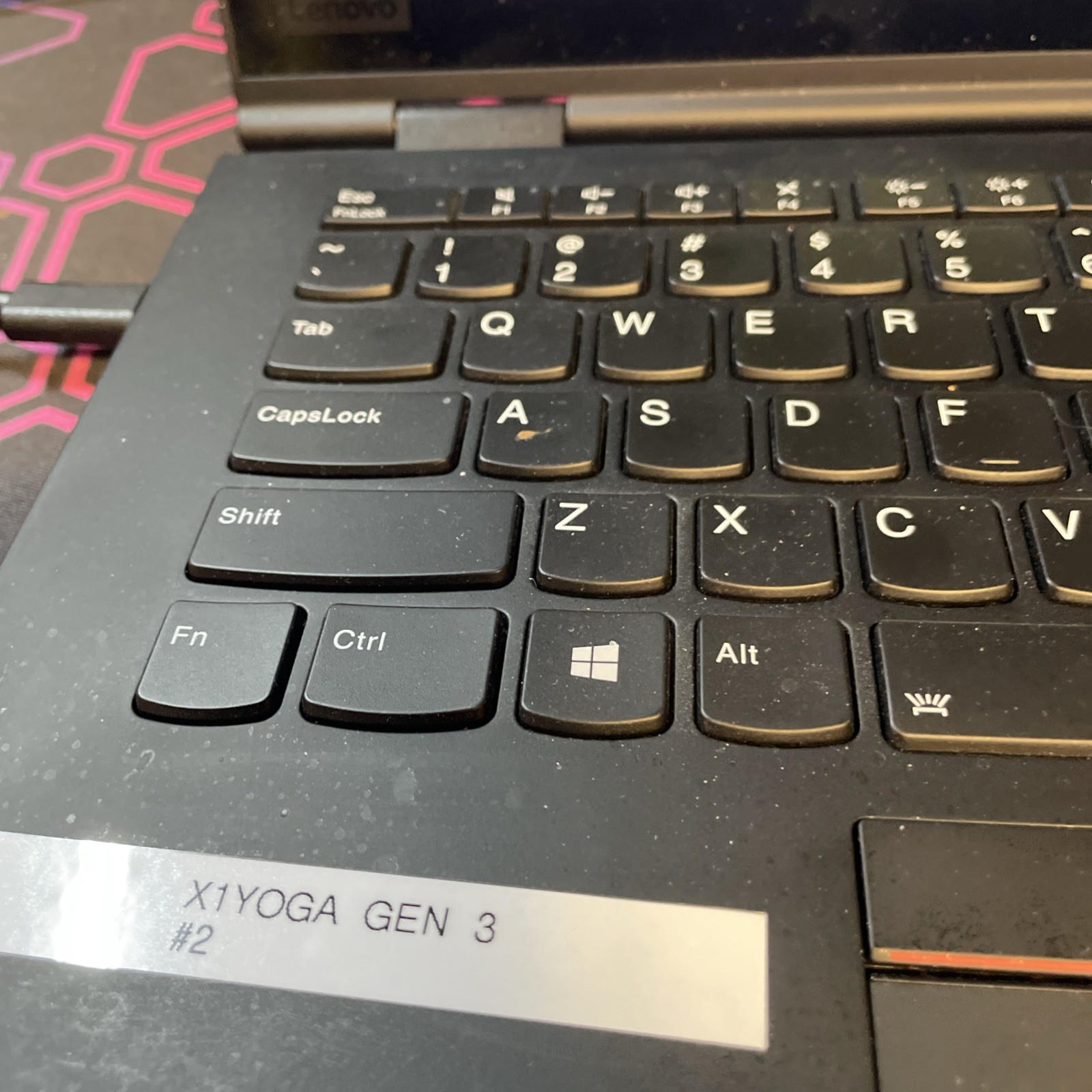 Lenovo X1 Yoga 3rd Gen ThinkPad 14″ Touch Intel i5-8250U 8GB 256GB NVMe Win 11