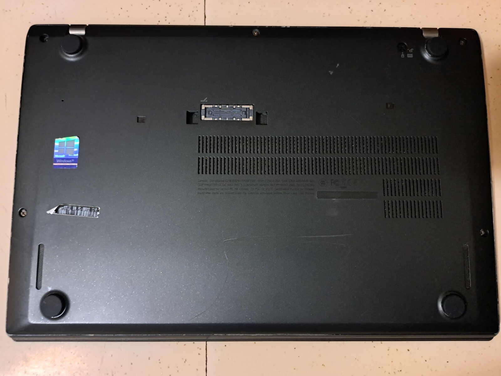 Lenovo ThinkPad T470s i5-7300U,2TB NVMe SSD,40GB RAM,Wifi 6E,4G LTE