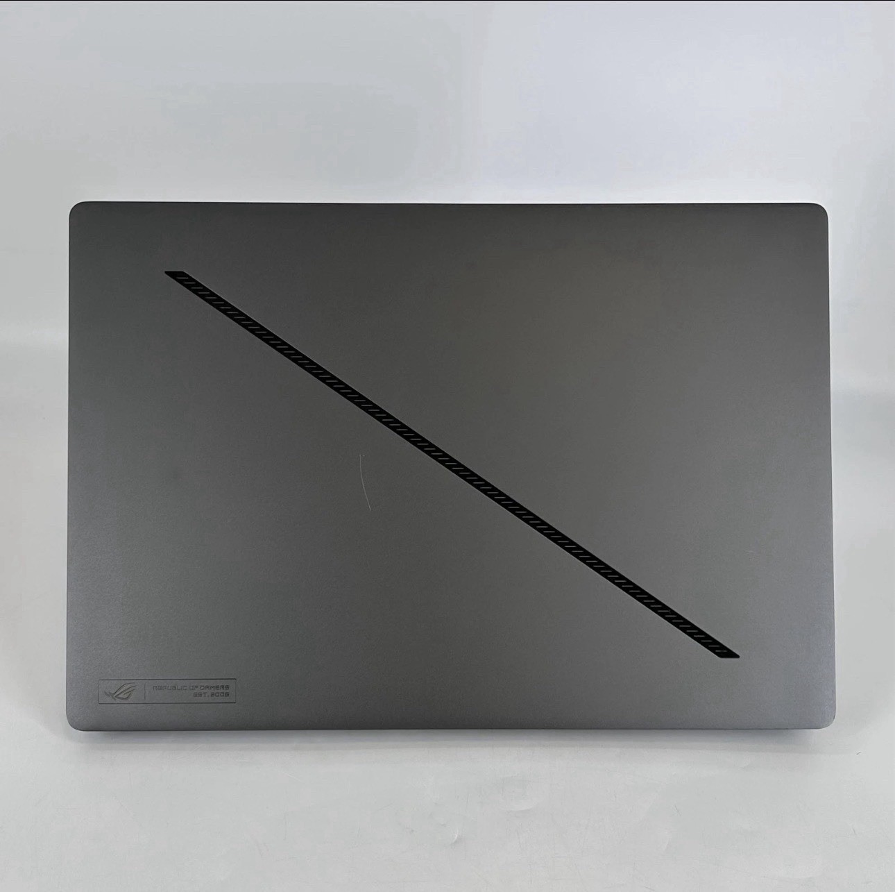 ASUS ROG Zephyrus G16 16″ Laptop Intel Core Ultra NVIDIA GeForce RTX 4090 Gray