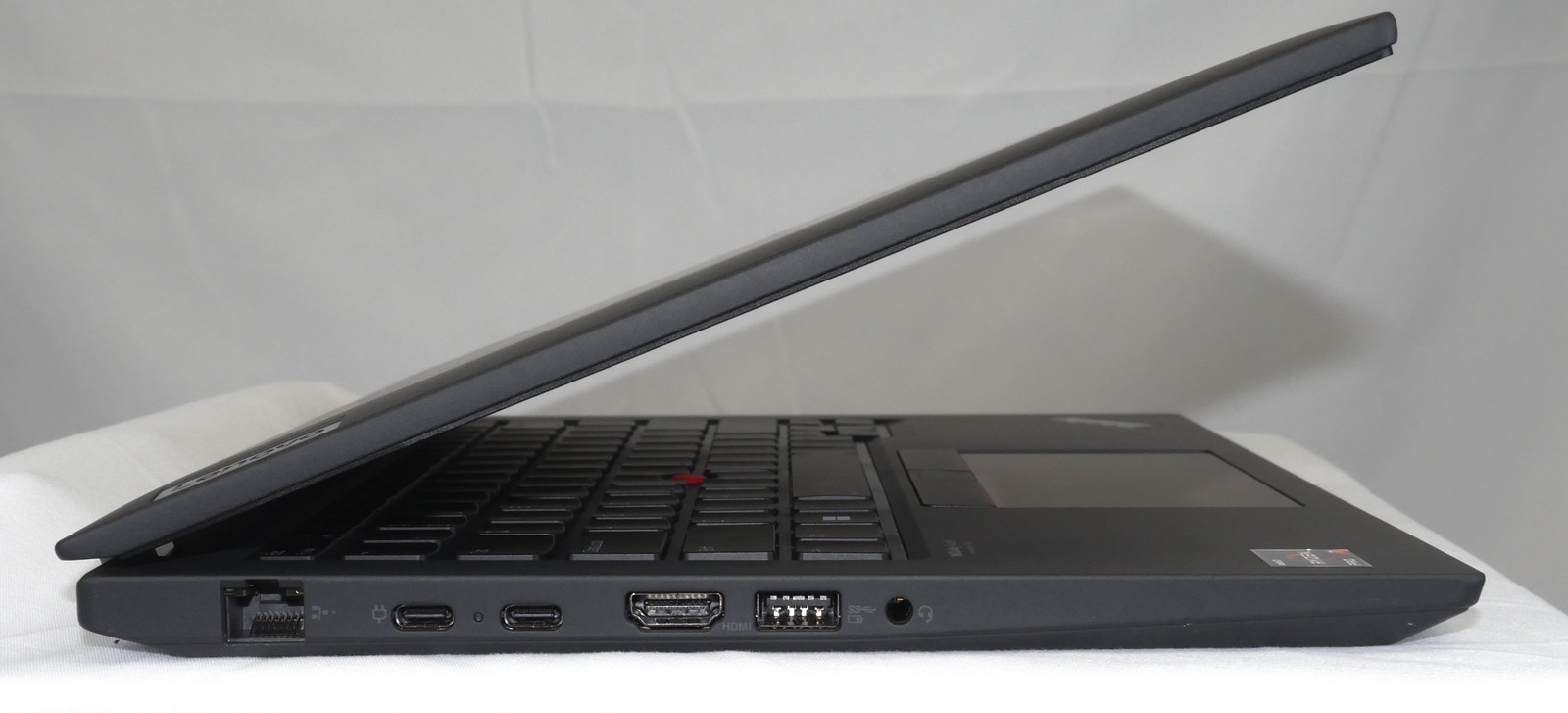 Lenovo ThinkPad P14s Gen 3 Ryzen 7 Pro 6850U 2.70GHz 256GB NVMe 16GB W11P NO AC