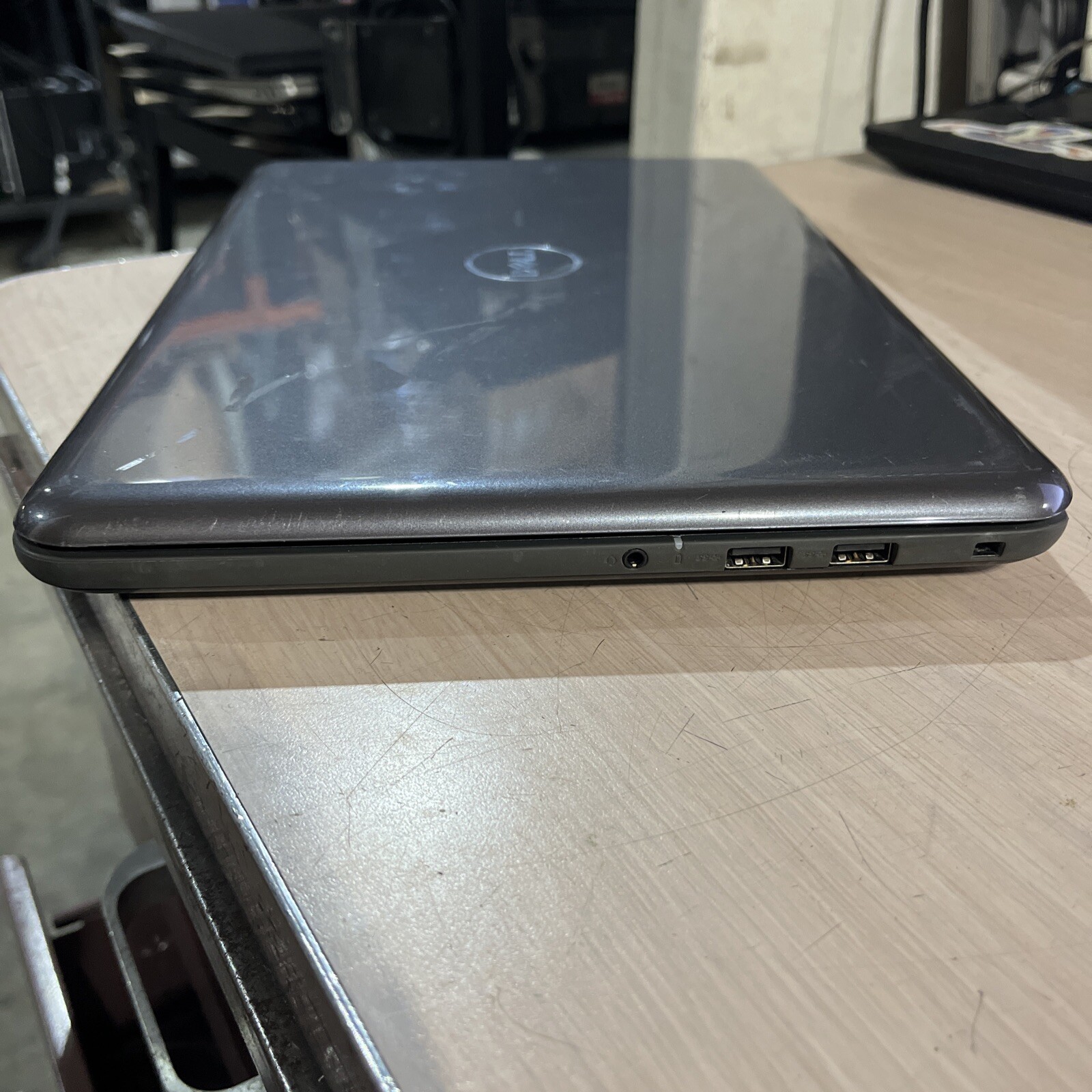 DELL LATITUDE 3380 INTEL CORE I3-6006U 2.00GHZ 8GB RAM NO HD