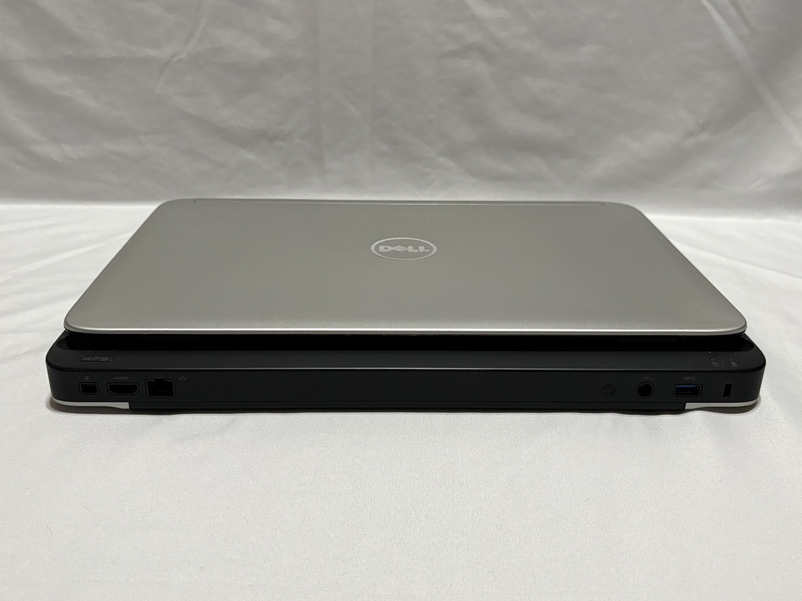 Dell Laptop XPS L501X with Power Supply – No HDD. Weak Battery. Working.