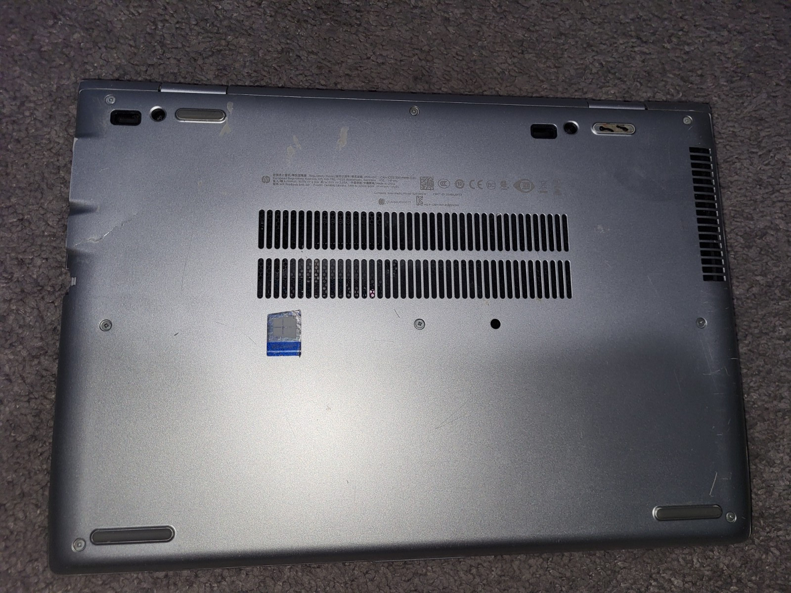 HP ProBook 645 G4 14″ AMD Ryzen 5 Pro 2500u 2.0 8GB 256GB SSD Win10 Screen Spot