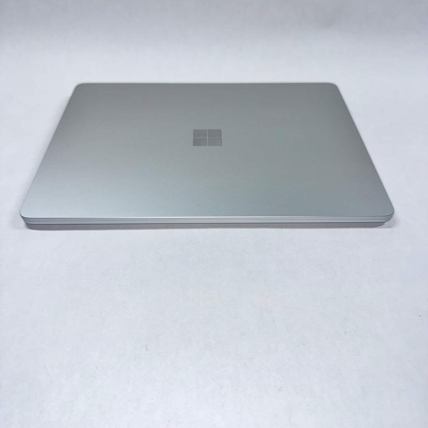 Microsoft Surface Laptop 7 2107 13.8″ Core Ultra 7 2.2GHz 32GB RAM 512GB SSD