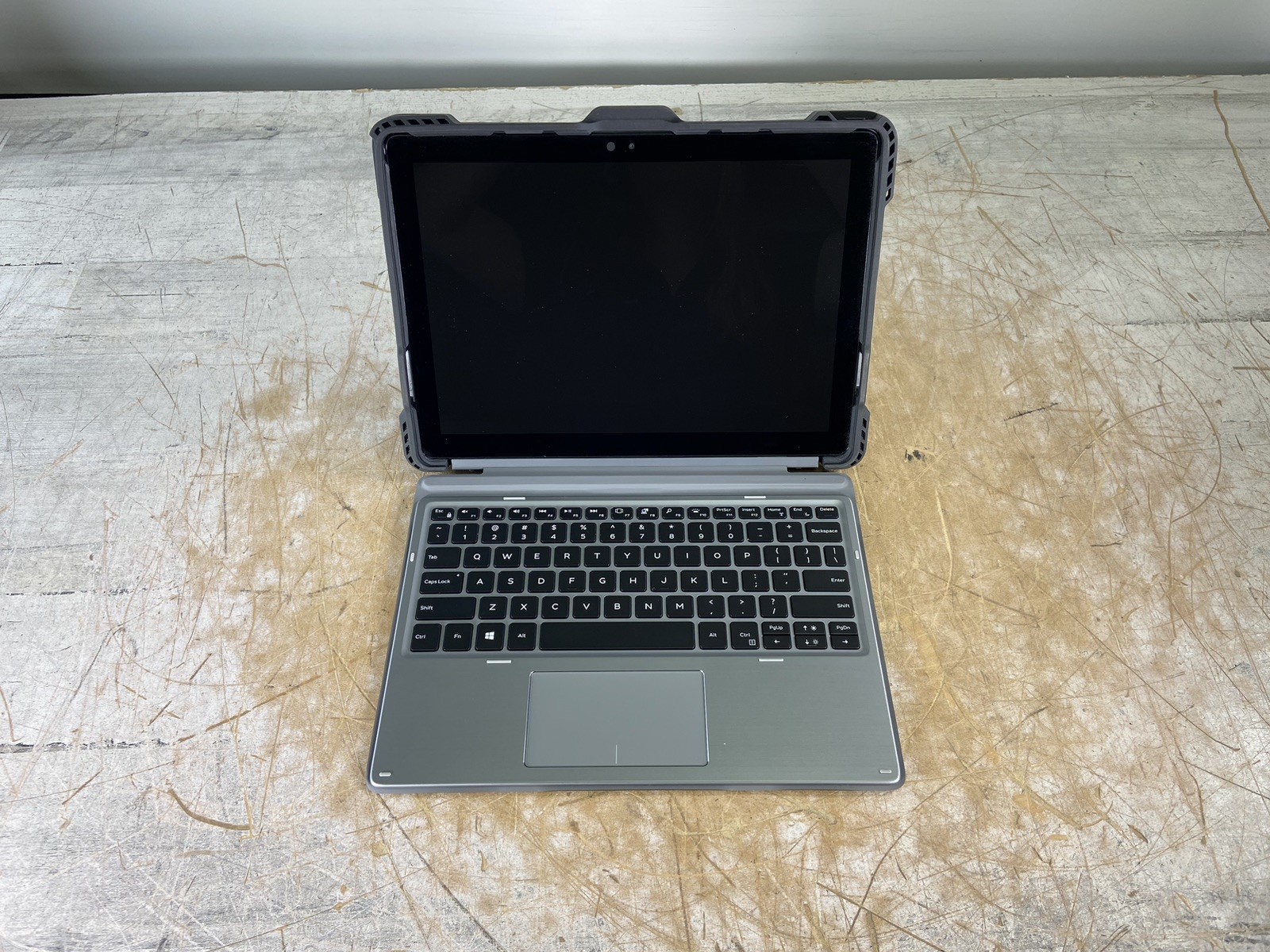 DELL LATITUDE 7210 2-IN-1 i5-10310U @ 1.70GHz, 8GB RAM, NO HDD/OS – (FOR PARTS)