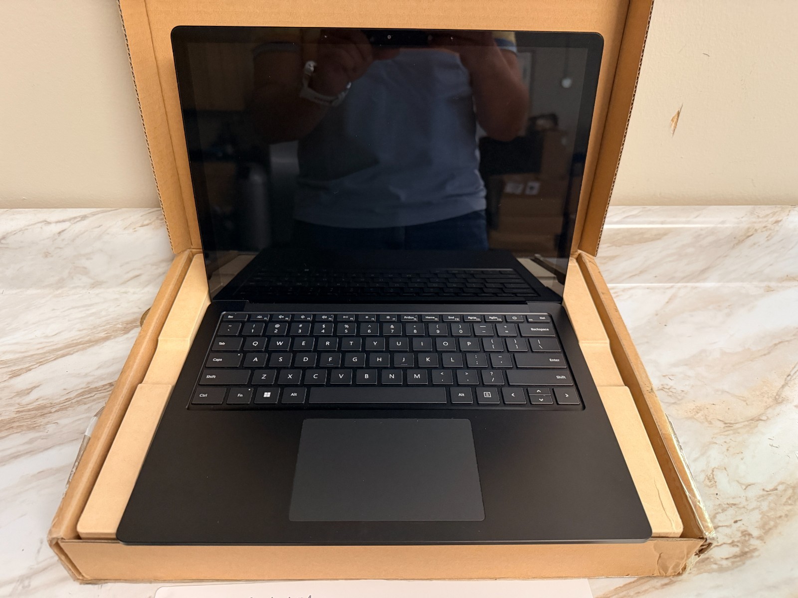 Microsoft Surface Laptop 4 i7-1185G7 16GB RAM 256GB SSD 15″ Touch W11 PRO