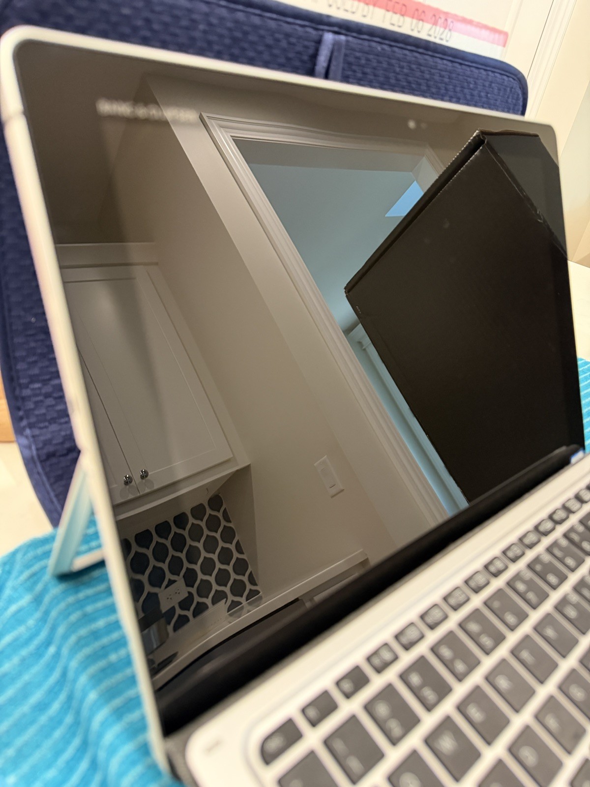 HP Elite x2 1012 G1, Intel Core m5-6Y54 @ 1.1GHz, 8GB RAM, 1TB SSD, Win 11 Pro