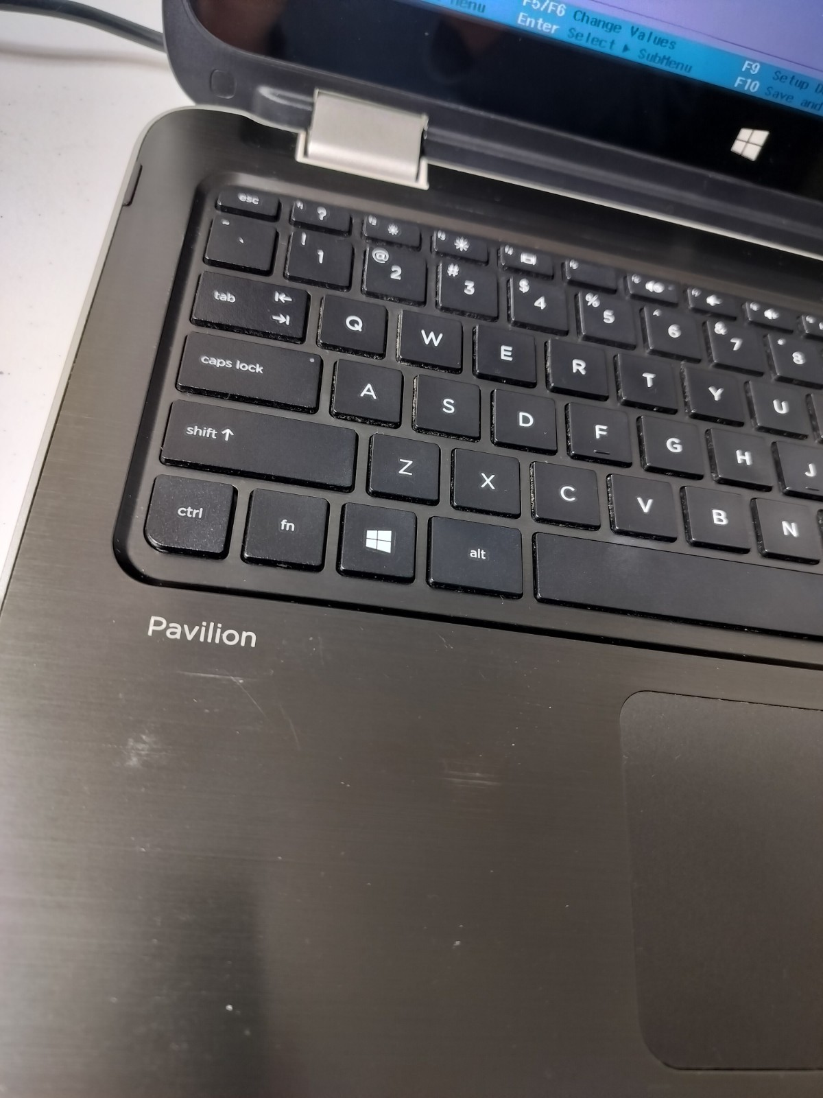 HP Pavilion X360 Touchscreen Intel Core i3-4030U 4GB RAM 500GB HDD Windows 10