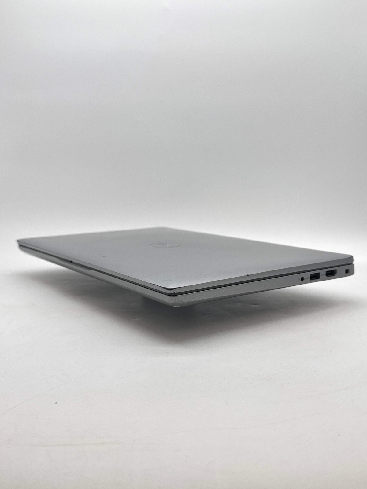 Dell Latitude 5450 14″ Core Ultra 7 165U 16GB RAM 512GB SSD FHD Used