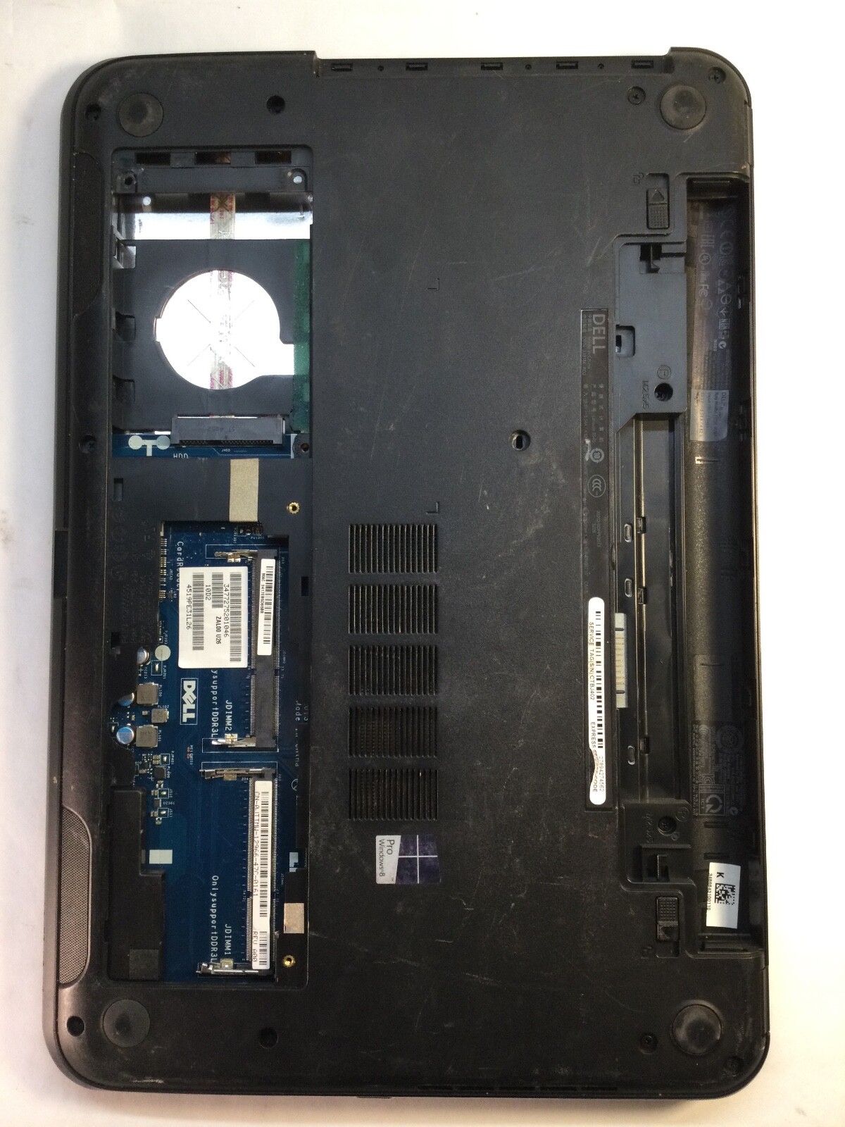 Dell Latitude 3540 15″ Laptop Intel Core i5 4th Gen. -FAN ERROR/NO BOOT -MZ