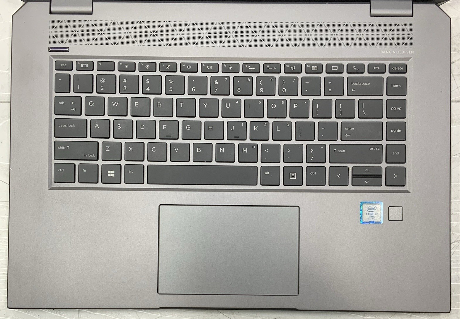 HP ZBook Studio G5 Intel Core i7-8850H 32GB DDR4 512GB NVMe Nvidia P1000 W10P