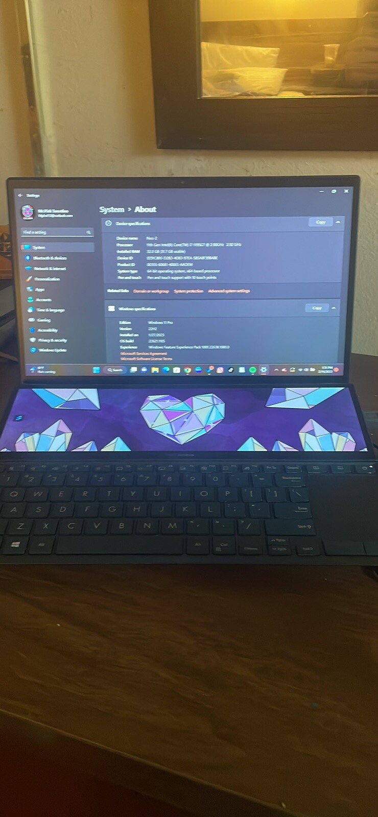 ASUS ZenBook Duo 14″ (1TB SSD, Intel Core i7 11th Gen., 2.90 GHz, 32GB) Laptop –