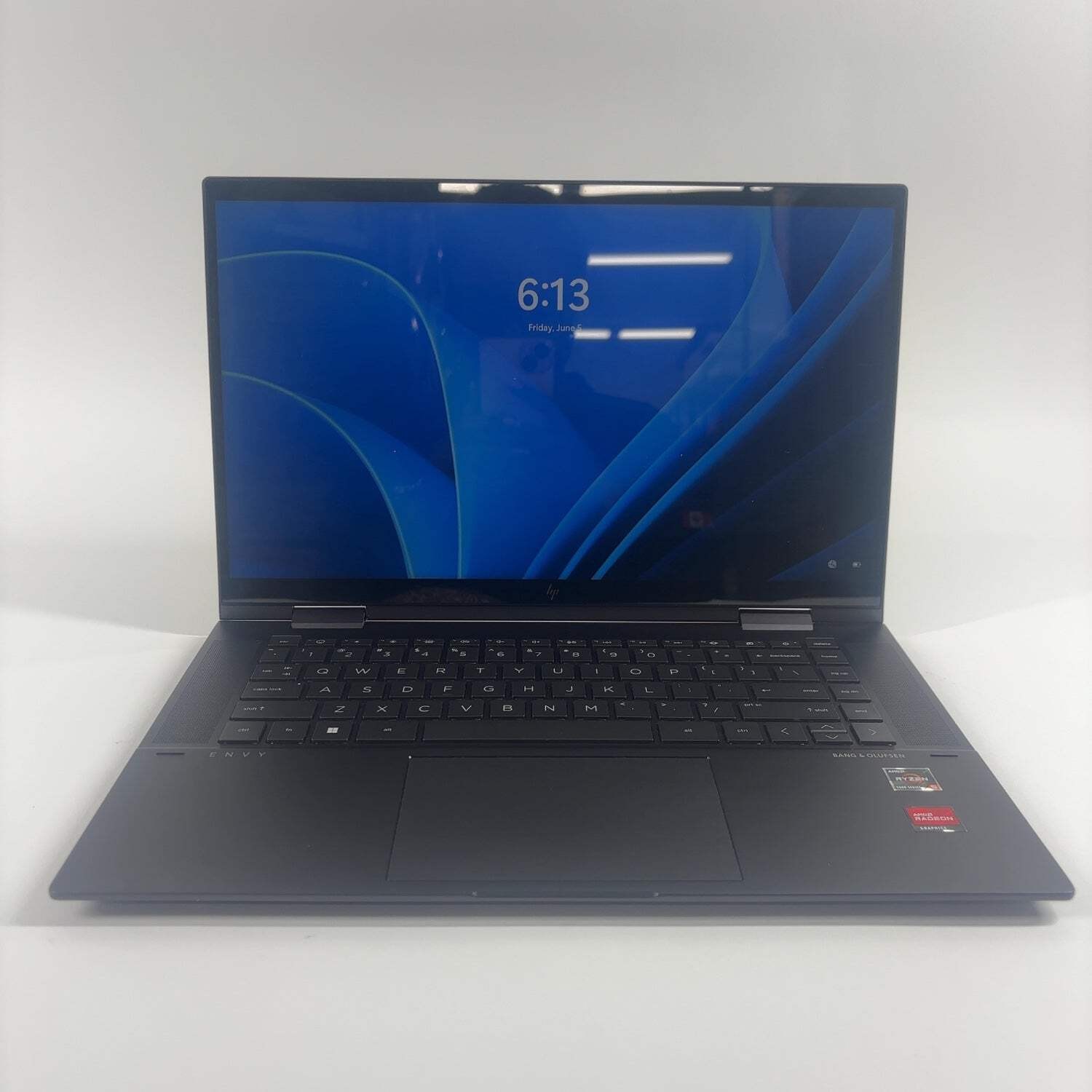 HP Envy x360 Laptop 15-EY0013DX 15.6″ Ryzen 5 5625U 2.3GHz 8GB RAM 256GB SSD